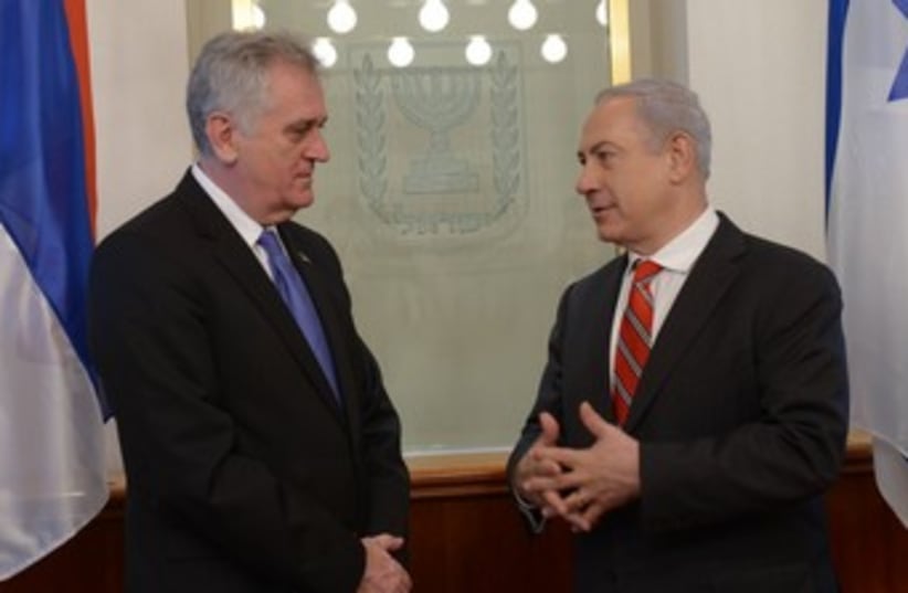 Netanyahu with Nikovic 370 (photo credit: courtesy prime minister's office)