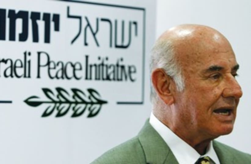 Yaakov Perry 370 (photo credit: REUTERS)