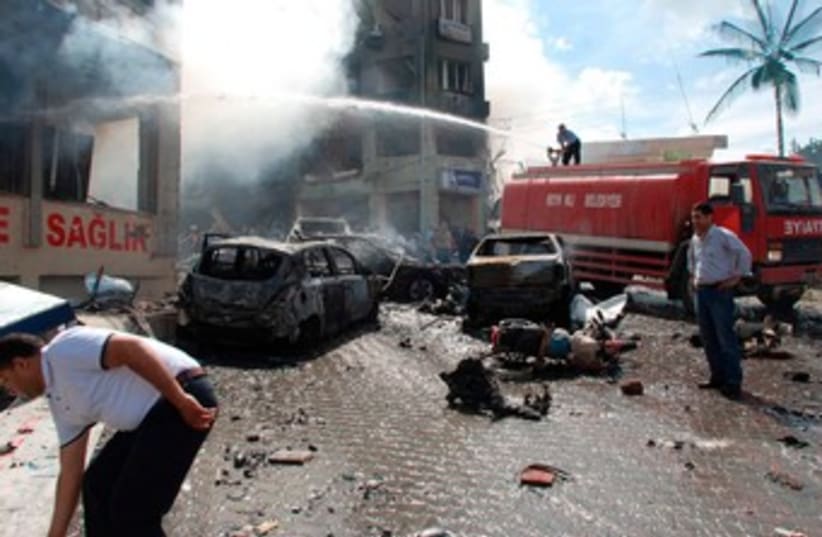 car bomb in turkey 370 (photo credit: reuters)