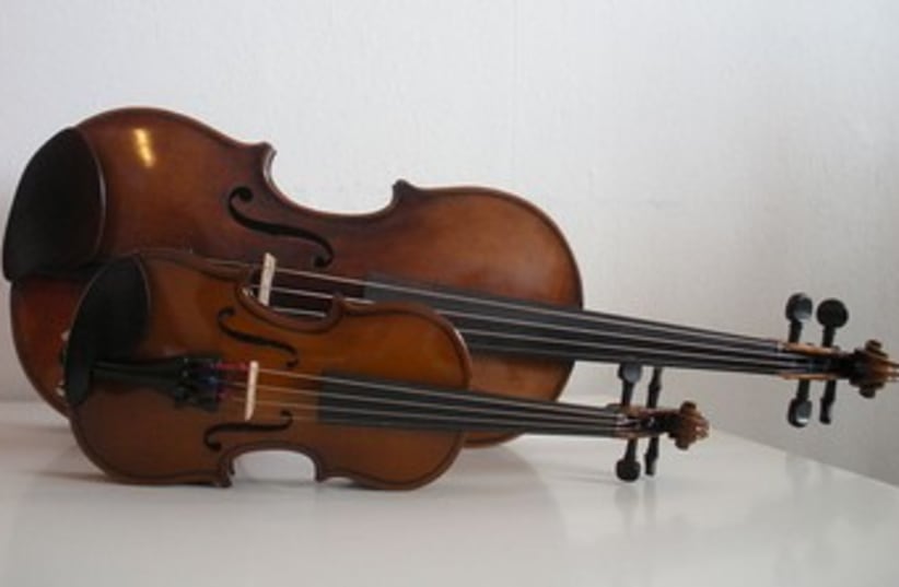 violin 370 (photo credit: Wikimedia Commons)