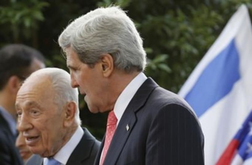 Peres and Kerry May 2013 cute 370 (photo credit: REUTERS/Jim Young)