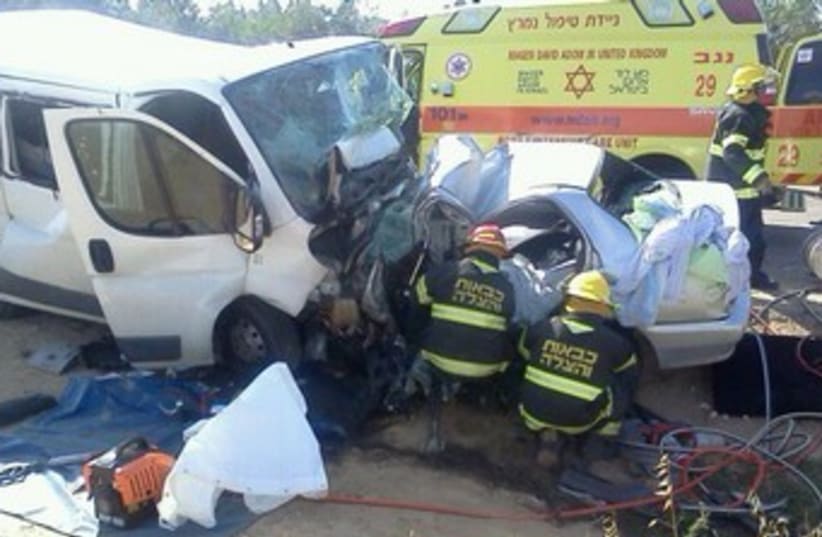Traffic Accident 370 (photo credit: Courtesy Israel Police)