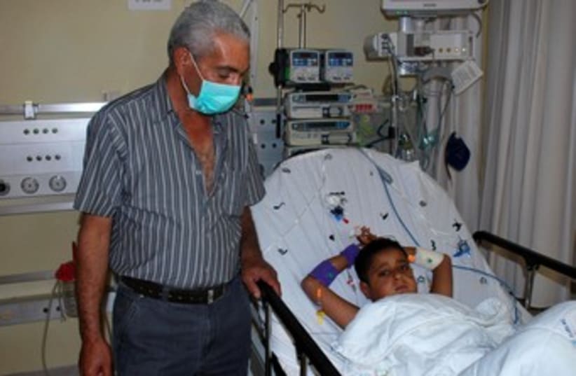 Palestinian child who got kidney donation 370 (photo credit: Courtesy Schneider Medical Center)