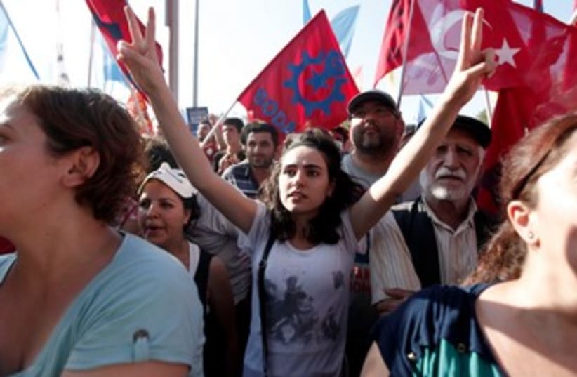 protesters at taksim square in turkey 370 (photo credit: REUTERS)