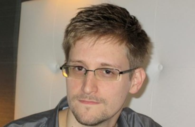 Edward Snowden 370 (photo credit: REUTERS)