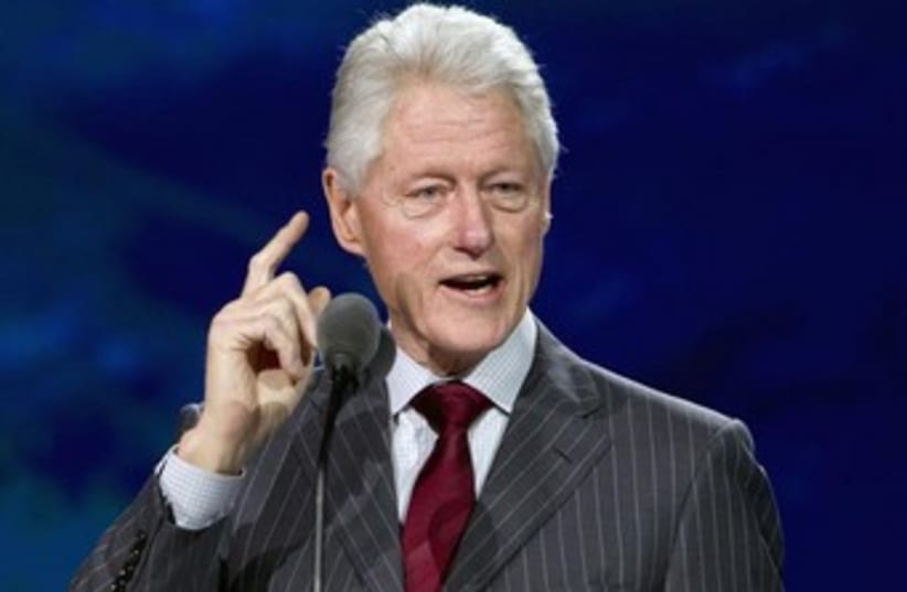 Bill Clinton 370 (photo credit: REUTERS/Steve Marcus)