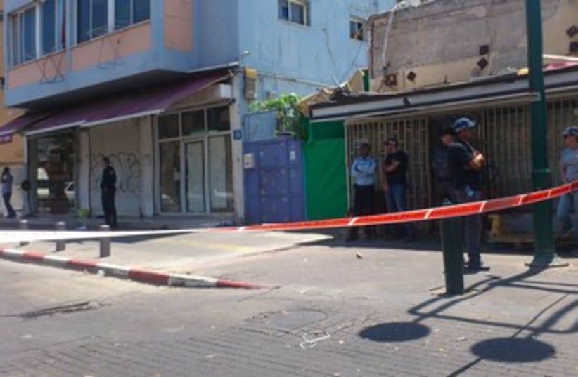 Police crime scene south Tel Aviv 370 (photo credit: Ben Hartman)