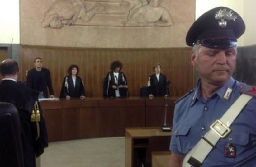 Silvio Berlusconi court sentence 370 (photo credit: REUTERS)
