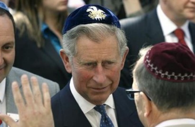 Prince Charles wearing a kippa 370 (photo credit: REUTERS/Kacper Pempel)