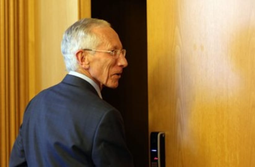 Outgoing BoI Governor Stanley Fischer 370 (photo credit: Marc Israel Sellem/The Jerusalem Post)