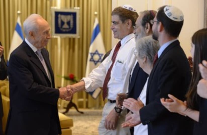 Peres meets with Rabbinical Assembly members 370 (photo credit: Mark Neiman/GPO)