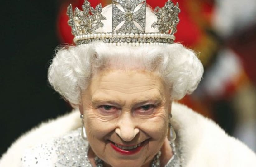 Queen Elizabeth II (521) (photo credit: Reuters)