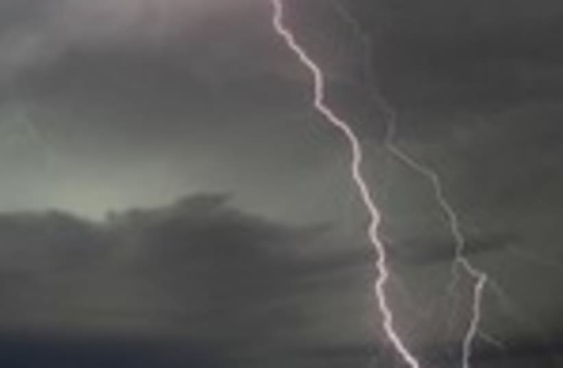 Lightning strikes [file] 150 (photo credit: REUTERS)