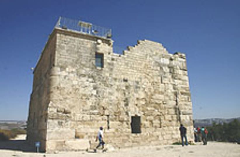 Tzipori citadel 224 88 (photo credit: Shmuel Bar-Am)