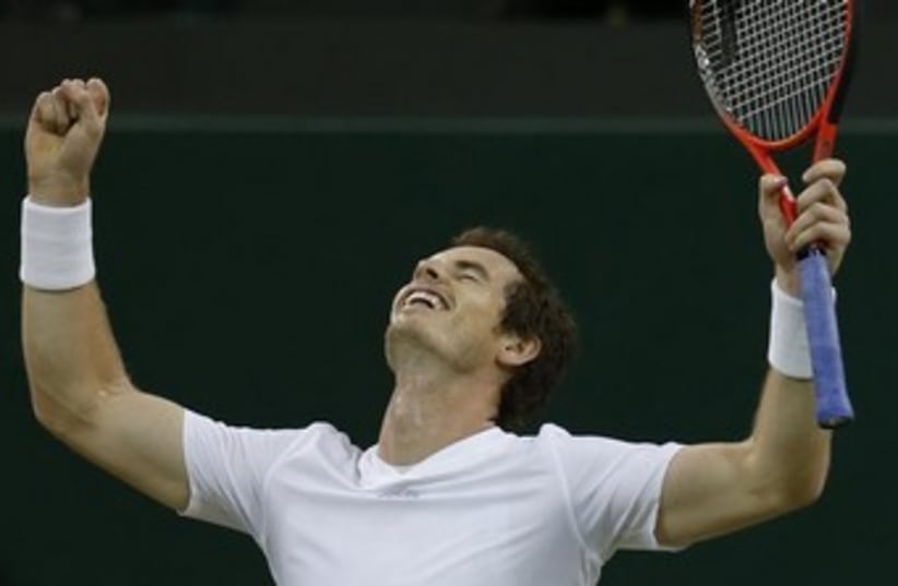Andy Murray wins 370 (photo credit:  REUTERS/Suzanne Plunkett )