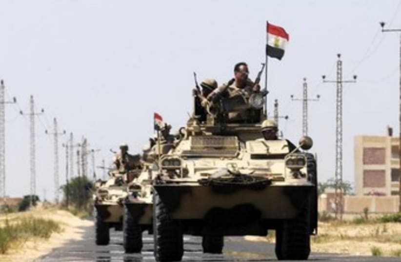 Egyptian army in Sinai 370 (photo credit: REUTERS/Stringer)