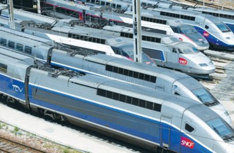 HIGH SPEED trains 370 (photo credit: REUTERS)