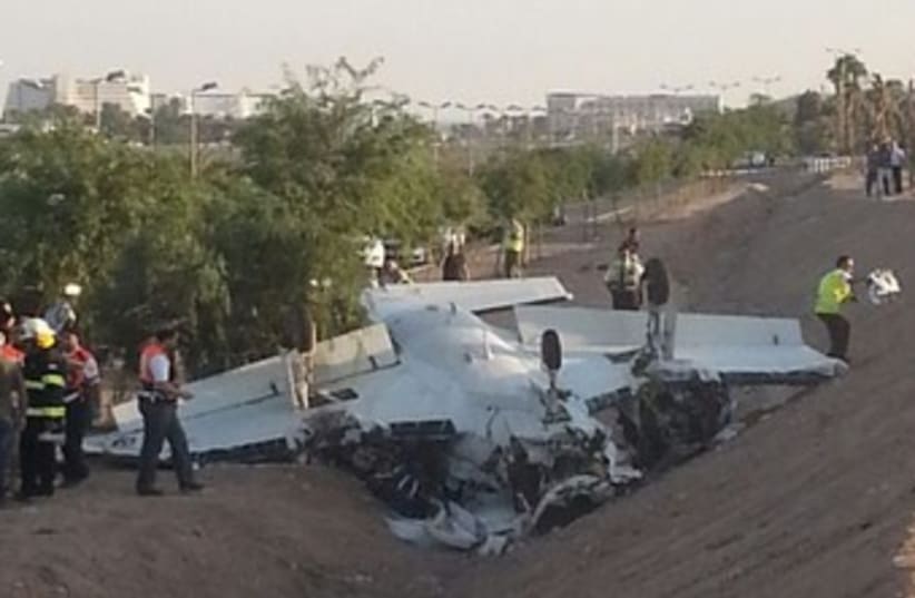 Plane crash in Eilat 370 (photo credit: Ariel Pinder)