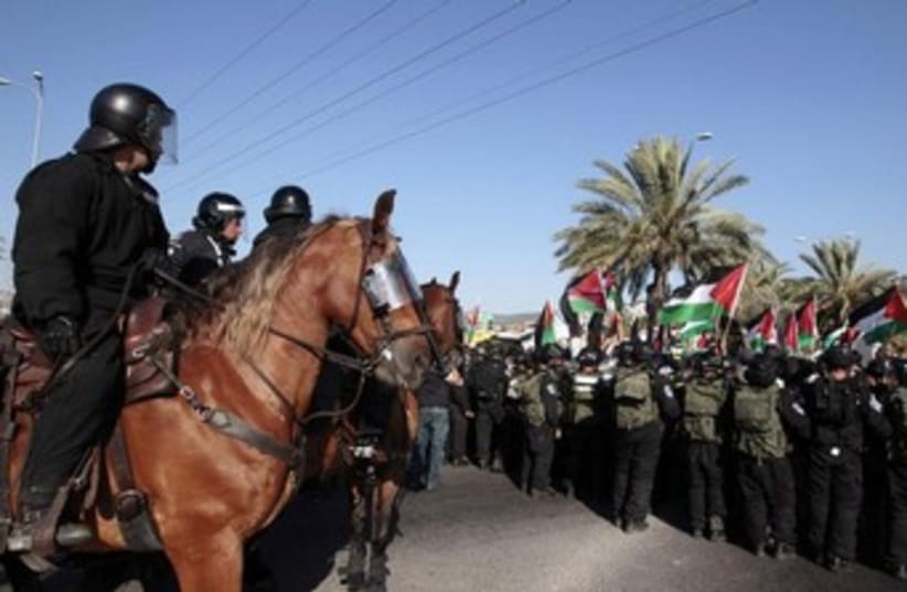 Demonstration against Prawler plan Beduin (photo credit: REUTERS/Ammar Awad)