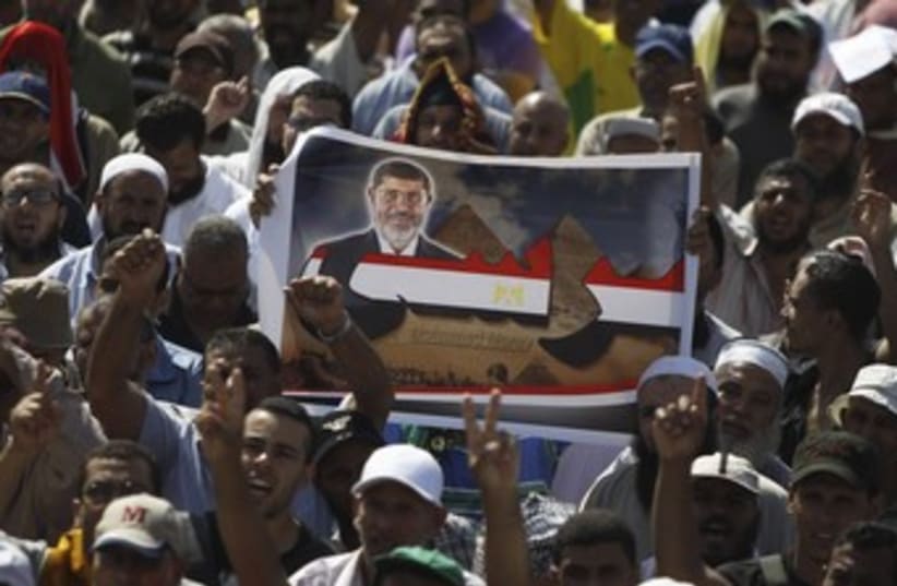 Pro-Morsi protesters 370 (photo credit: Reuters)