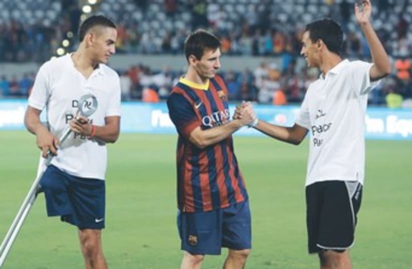 FC Barcelona trip to the Middle East370 (photo credit: Reuters)