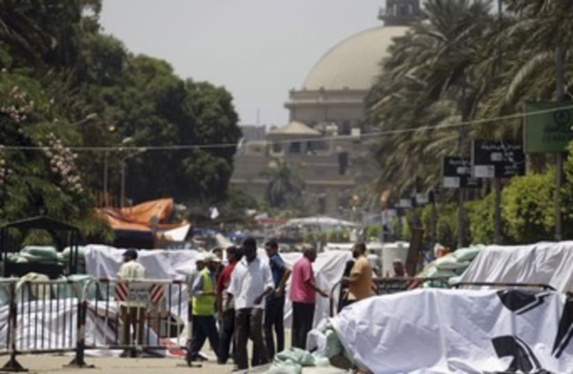 Morsi sit-in camp in Cairo 370 (photo credit: REUTERS)