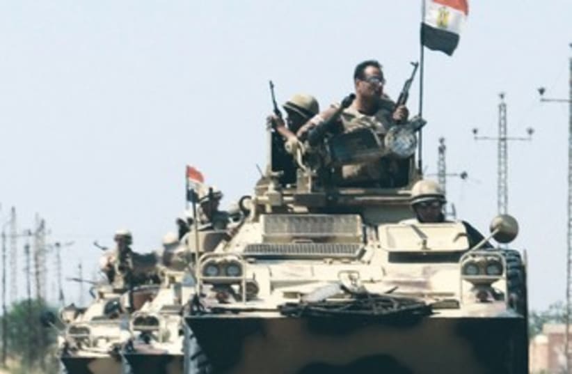 Egyptian troops en route to Sinai 370 (photo credit: REUTERS)