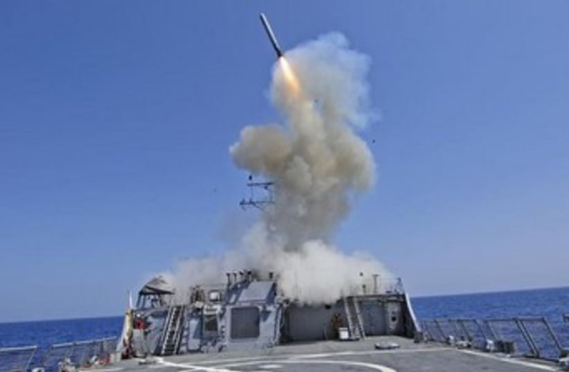 US destroyer launches cruise missile 370 (photo credit: REUTERS)