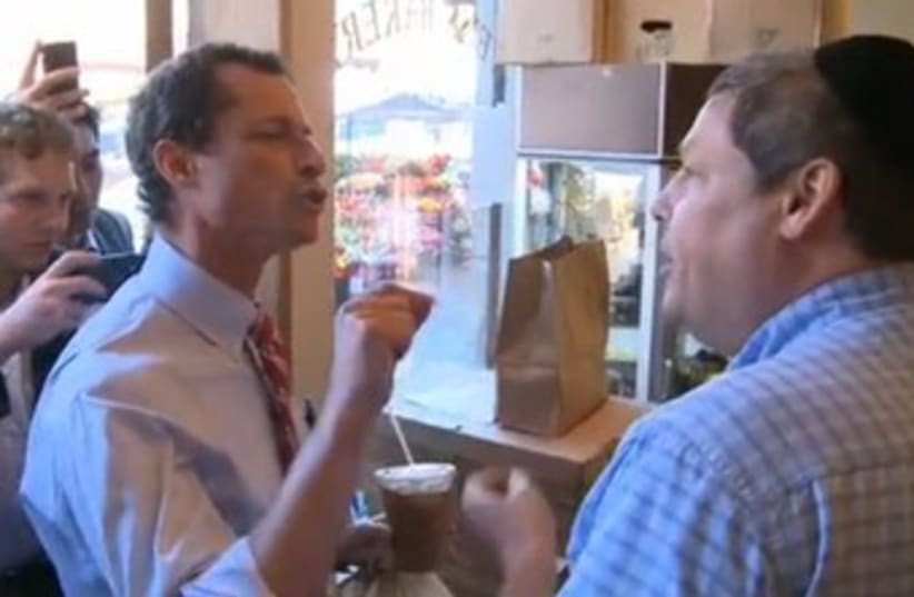 Anthony Weiner in altercation with Jewish man 370 (photo credit: Video screenshot)