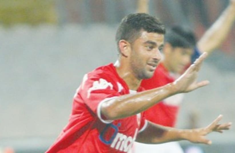 HAPOEL BEERSHEBA midfielder Siraj Nasar 370 (photo credit: Adi Avishai)