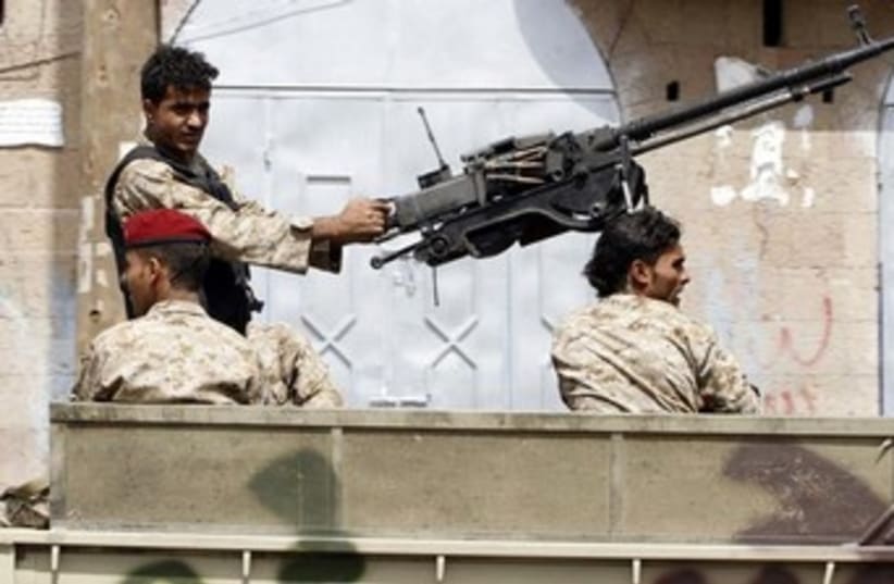 Soldiers in Yemen on patrol 370 (photo credit: REUTERS)
