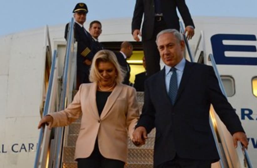 Bibi and Sara Binyamin Netanyahu370 (photo credit: GPO / Kobi Gideon)