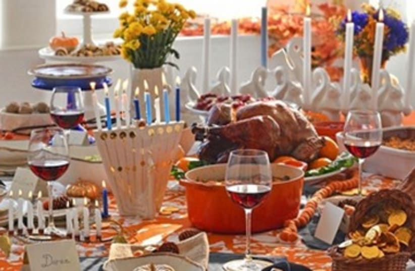 Thanksgiving and Hanukkah 390 (photo credit: Buzzfeed)