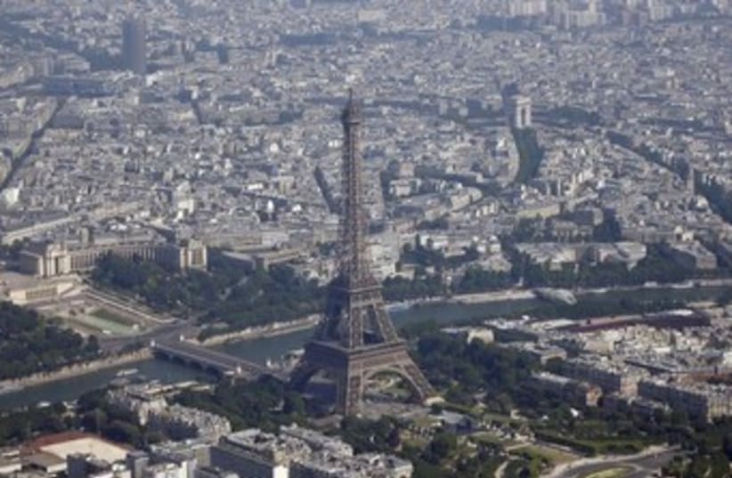 Eiffel Tower Paris France 370 (photo credit: Reuters)