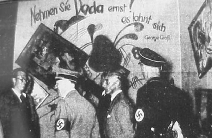 Hitler visits Degenerate Art exhibition 370 (photo credit: Wikimedia Commons)