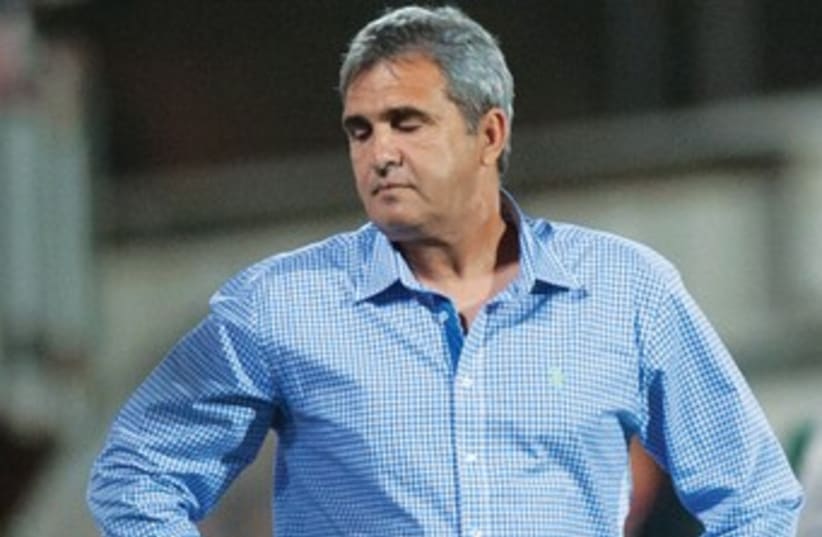 Beitar Jerusalem coach Eli Cohen is fired by owner Eli Tabib (photo credit: Asaf Kliger)