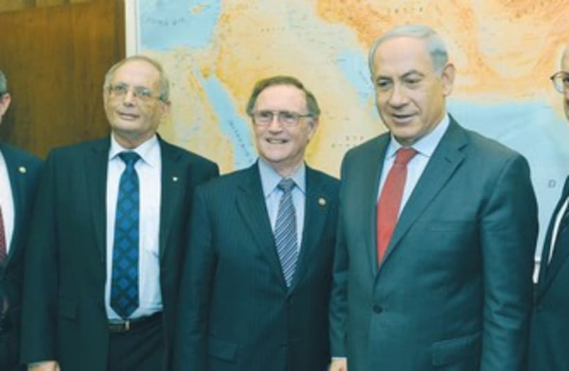 B'nai Brit leaders with Netanyahu 370 (photo credit: courtesy)