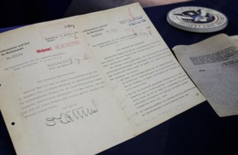 Pages from diary of Nazi leader Alfred Rosenberg 370 (photo credit: REUTERS/Tim Shaffer)