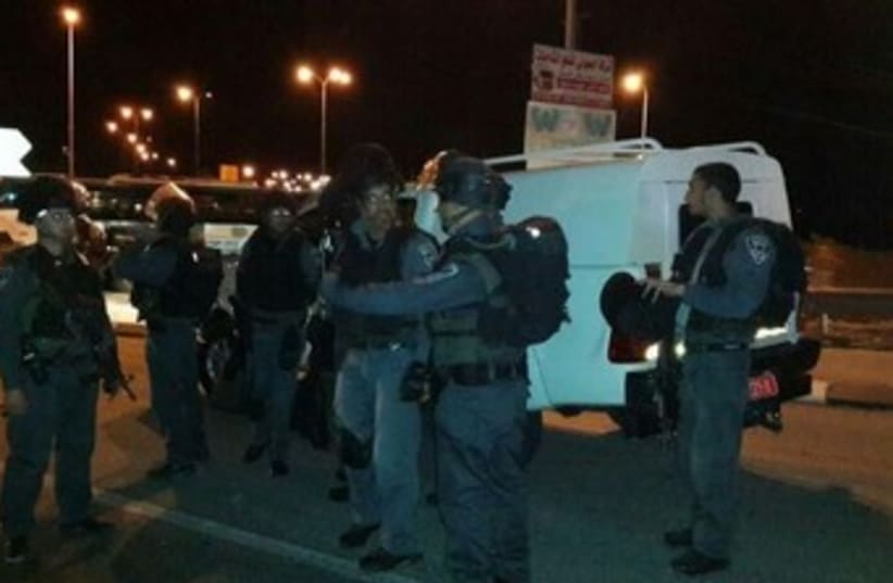 Police units searching Adam area (photo credit: Israel Police)