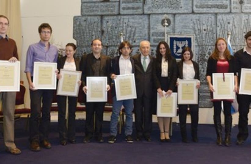 Peres awards brain researchers 370 (photo credit: President's Residence )