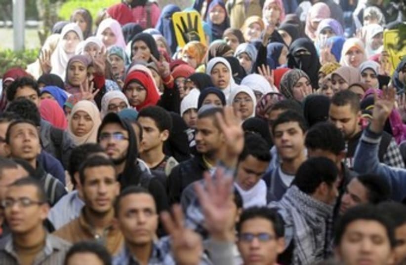 Cairo University students supporting the Muslim Brotherhood. (photo credit: REUTERS/Stringer)