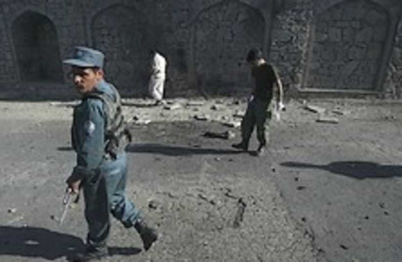 afghan police 224.88 (photo credit: AP)