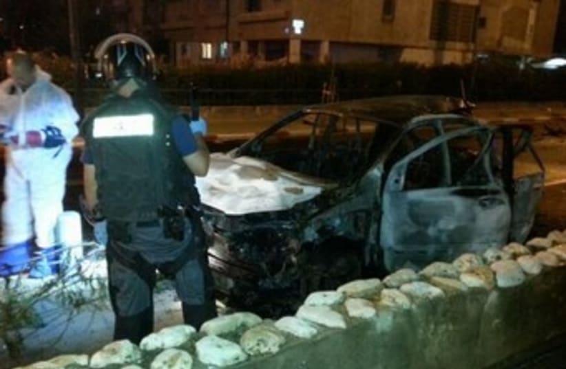 Aftermath of car bomb in Tel Aviv. (photo credit: COURTESY ISRAEL POLICE)