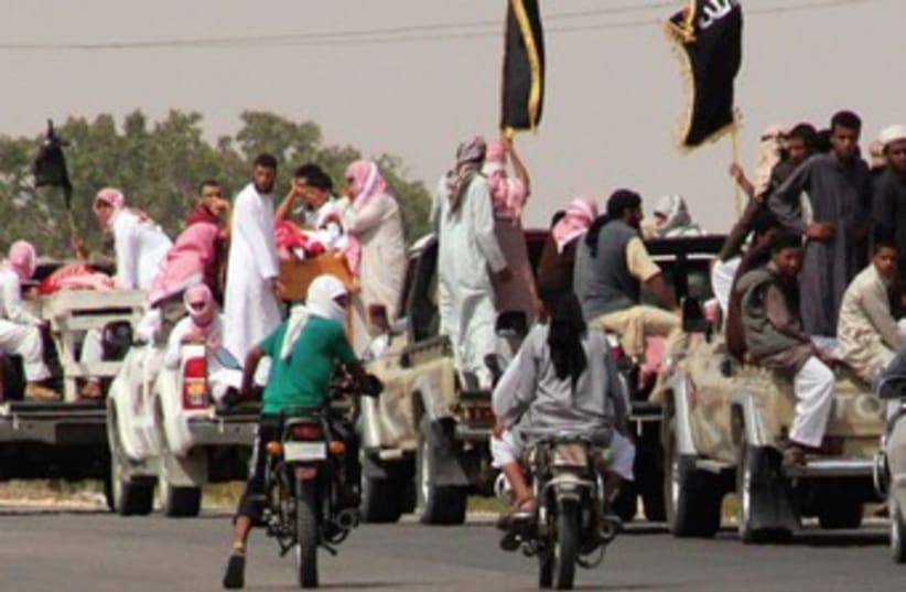 Funeral convoy of slain Islamists, Sinai.  (photo credit: REUTERS)