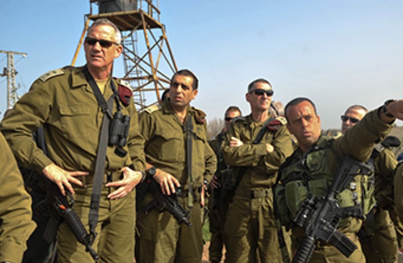  IDF Chief of Staff Benny Gantz tours Golan Heights (photo credit: COURTESY IDF SPOKESMAN'S OFFICE)