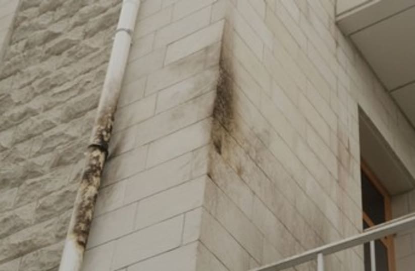 Synagogue in Ukraine firebombed (photo credit: HTTP://Z-CITY.COM.UA/)