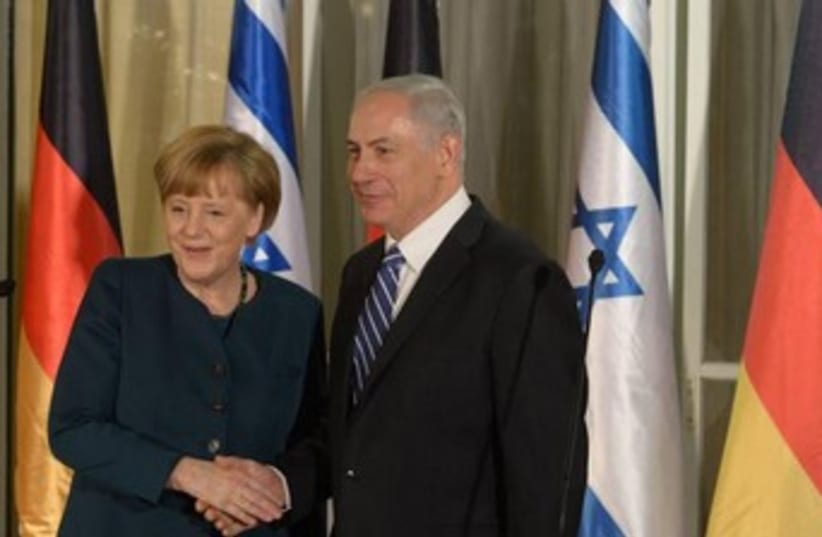 Angela Merkel and Netanyahu meet in Israel (photo credit: AMOS BEN GERSHOM, GPO)