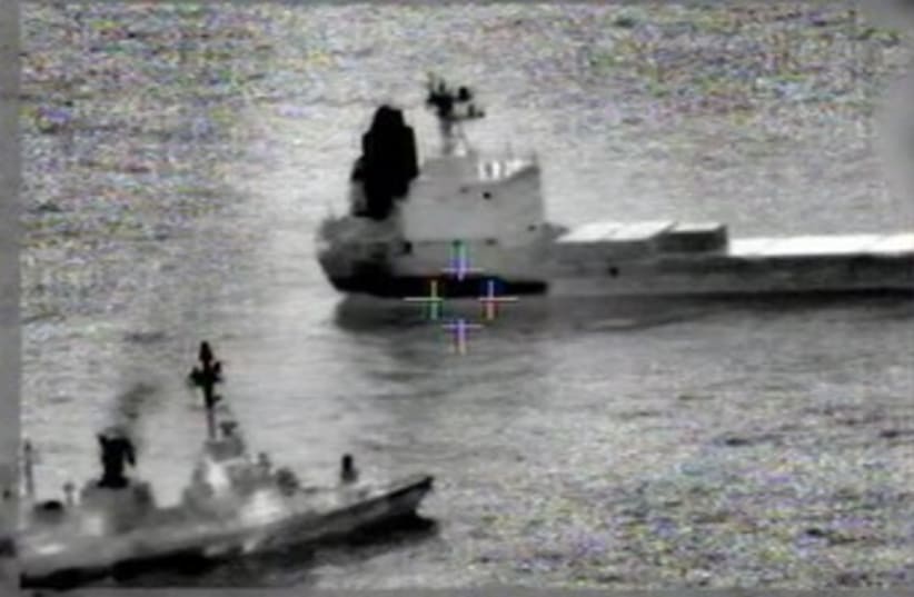 Navy in action during Iranian arms ship seizure (photo credit: IDF)