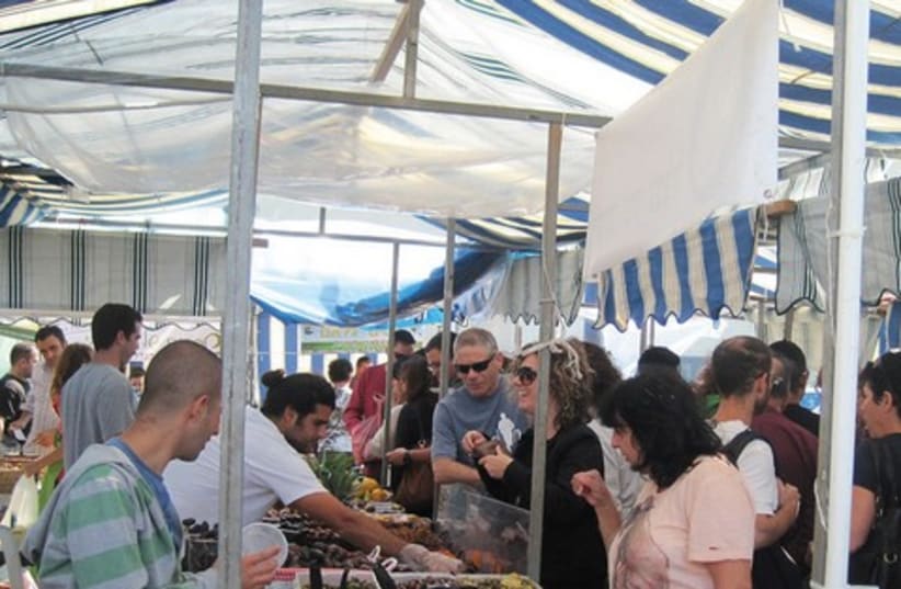 Tel Aviv Port’s Farmers Market (photo credit: Wikimedia Commons)