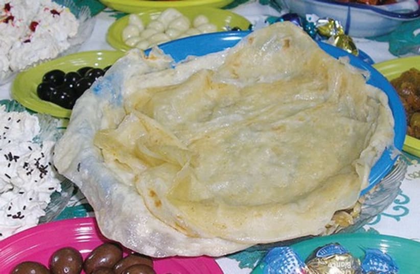 Moufleta: the traditional Mimouna pancake (photo credit: Wikimedia Commons)